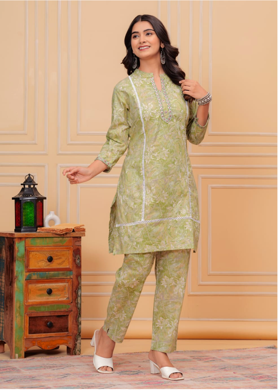 Women Cotton Kurta Pant Dupatta Set