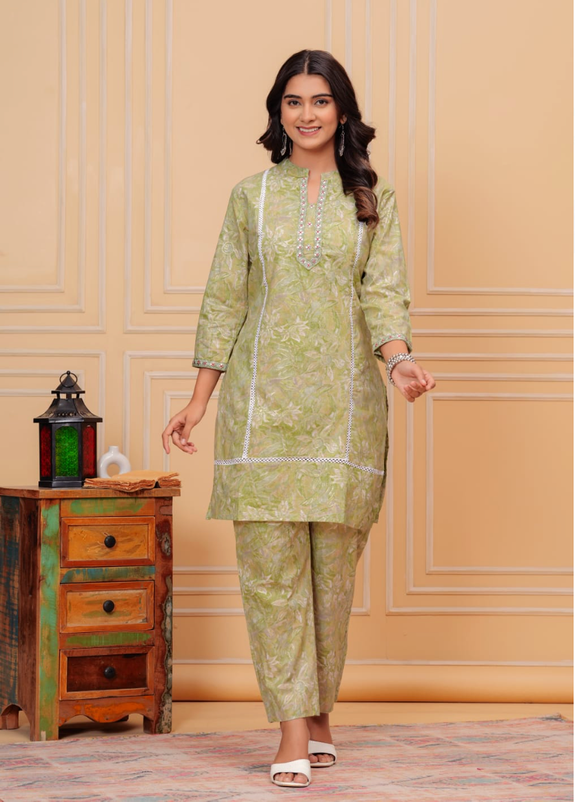 Women Cotton Kurta Pant Dupatta Set